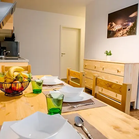 Fischer Apartment
